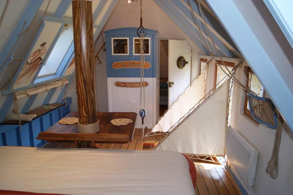 Unique Et Insolite, Chambre Privee - La Caloge De Kastell Dinn Crozon Zewnętrze zdjęcie